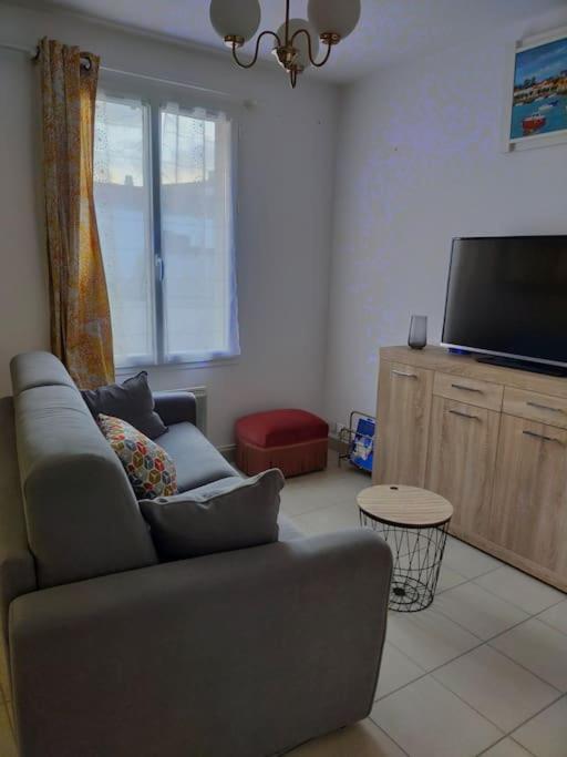 Maison Au Coeur De Saint-Gilles L'Inattendue Extérieur photo